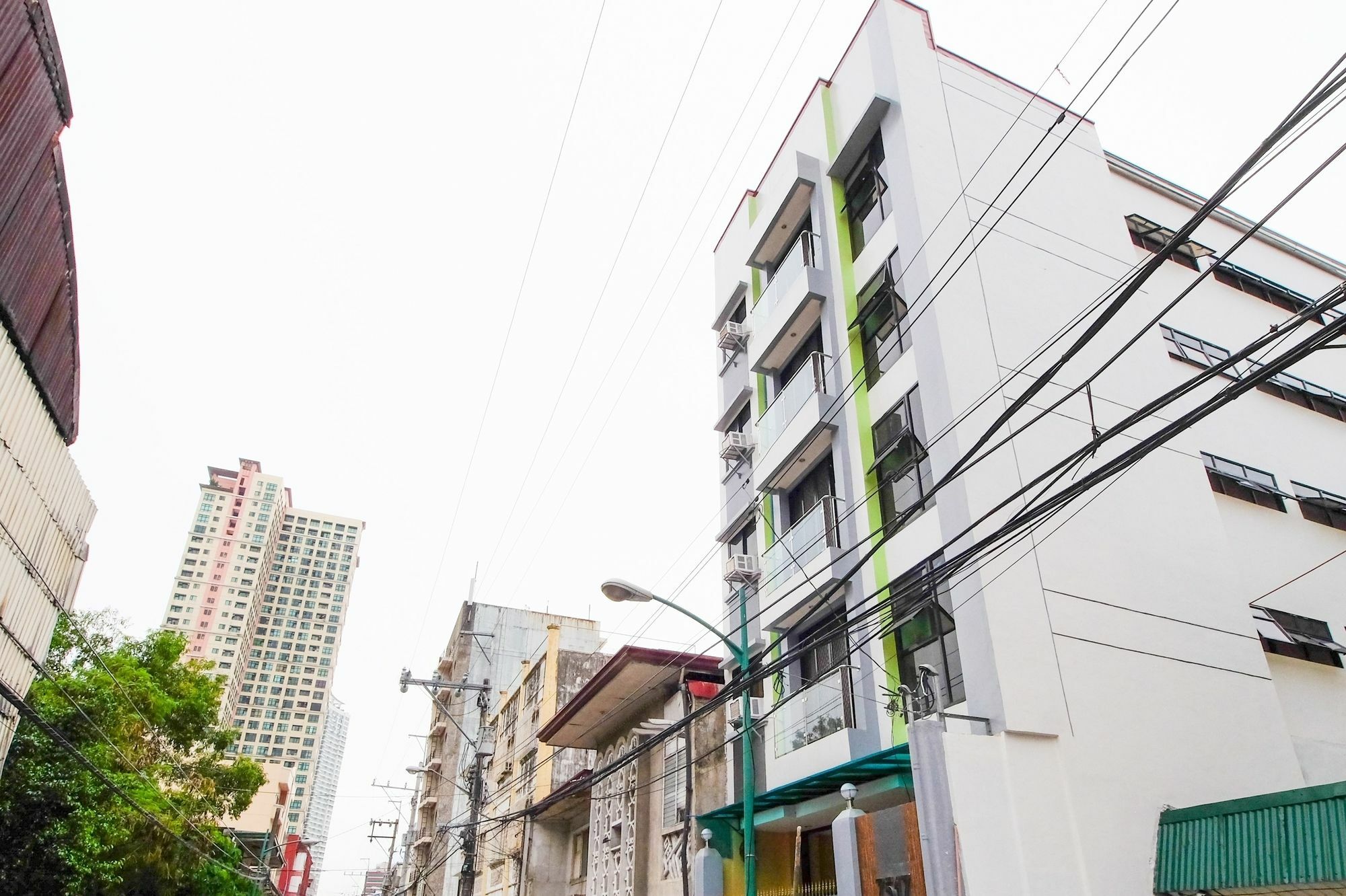 Zen Rooms Time Travellers Makati Makati City Dış mekan fotoğraf