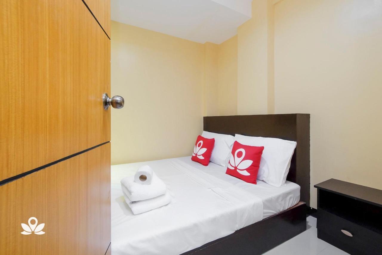 Zen Rooms Time Travellers Makati Makati City Dış mekan fotoğraf